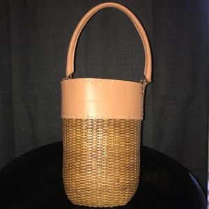 Bucket bag